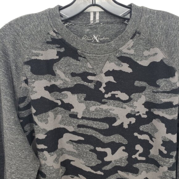 Robert Graham Mooers Camo Pullover Sweatshirt L Mens Crew Neck Cotton Gray Black - Picture 8 of 12
